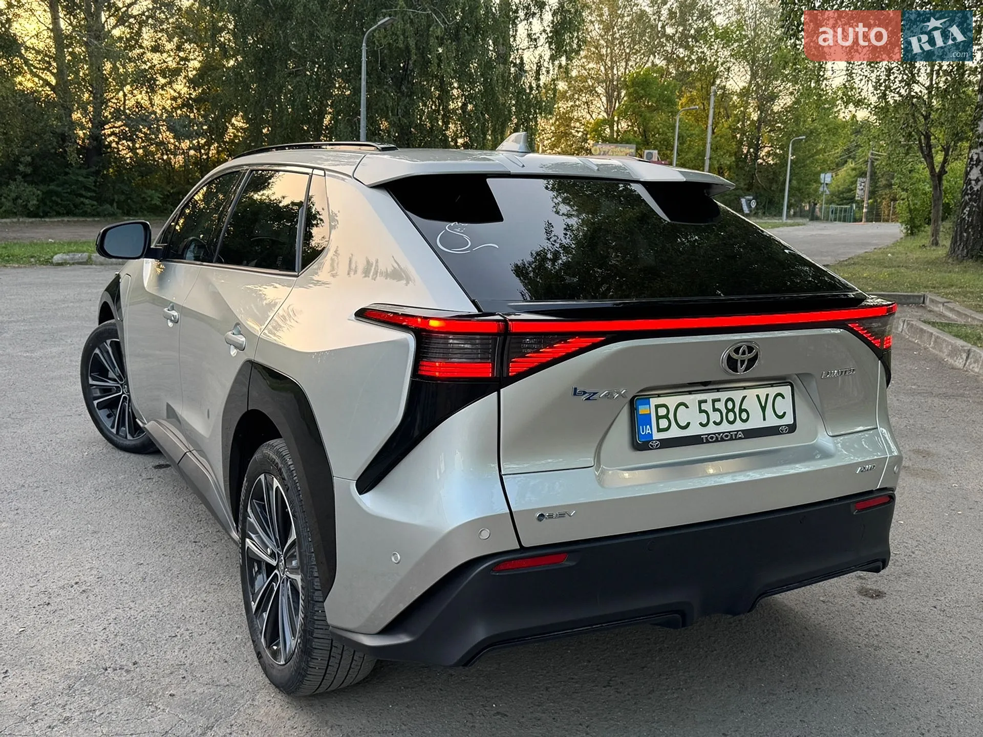 2024 Toyota bZ4X - мініатюра 6
