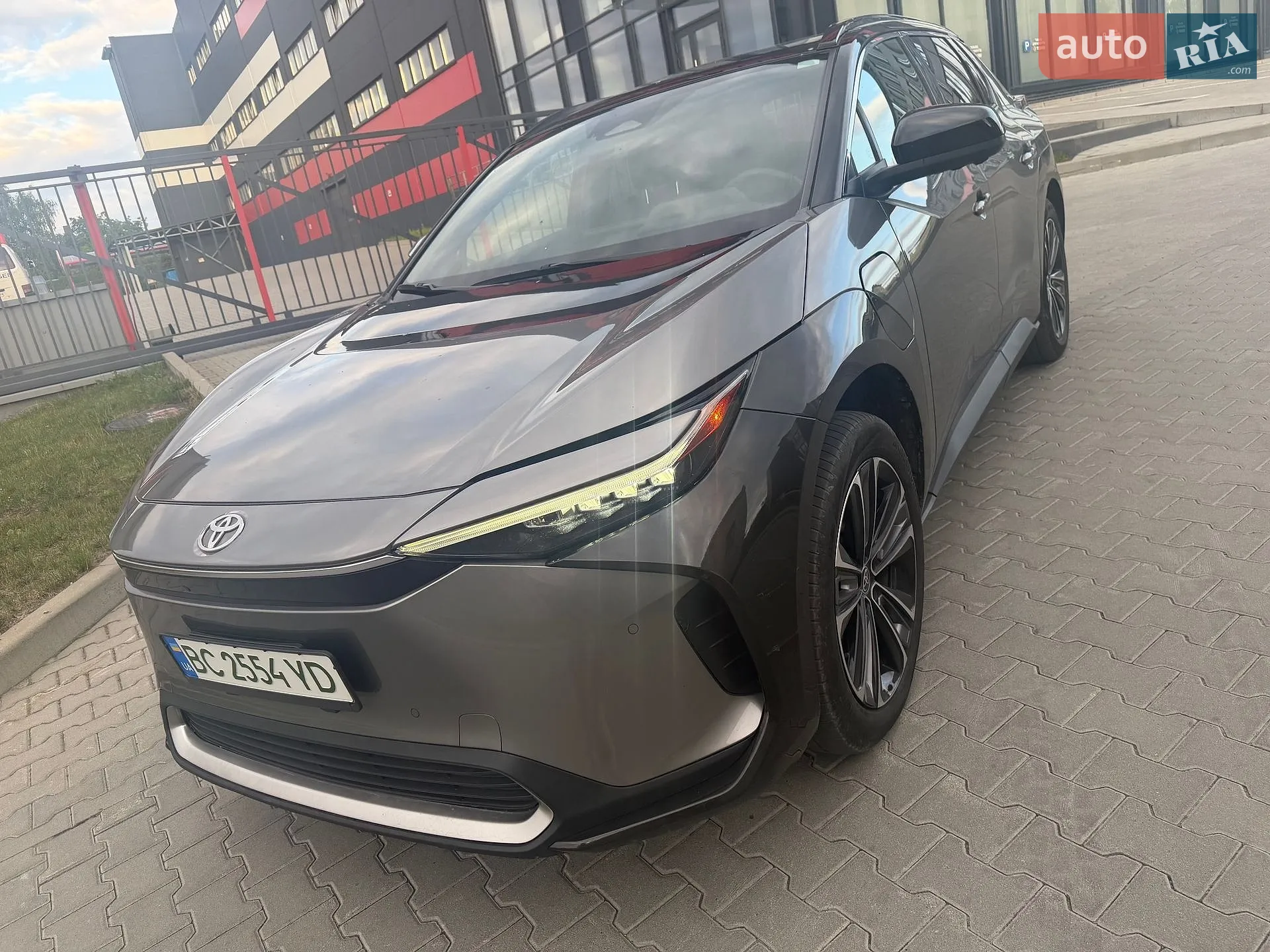 2023 Toyota bZ4X - мініатюра 23