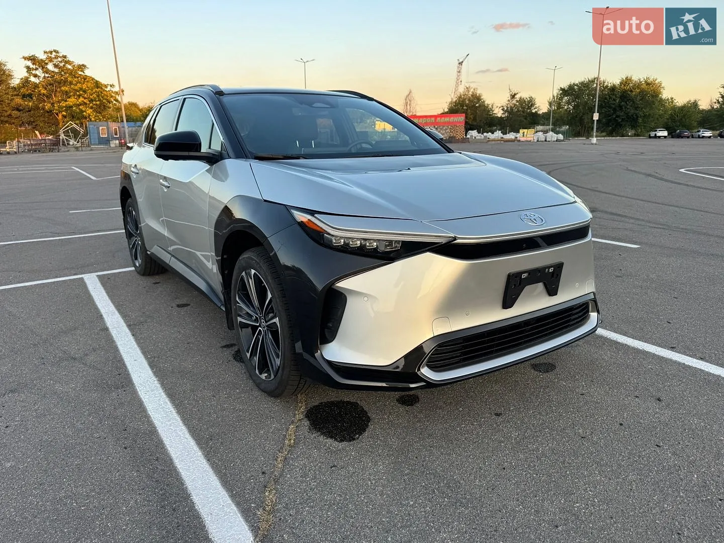 2024 Toyota bZ4X - фото 1