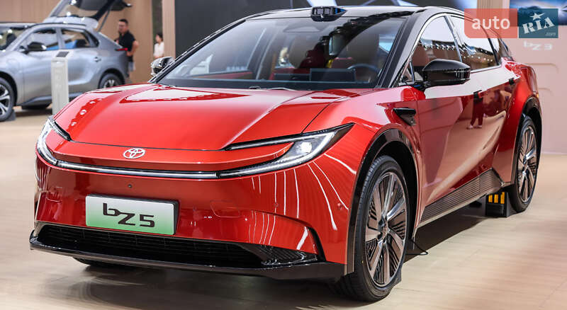 Внедорожник / Кроссовер Toyota bZ5 2025 в Киеве