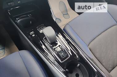 Позашляховик / Кросовер Toyota C-HR EV 2021 в 