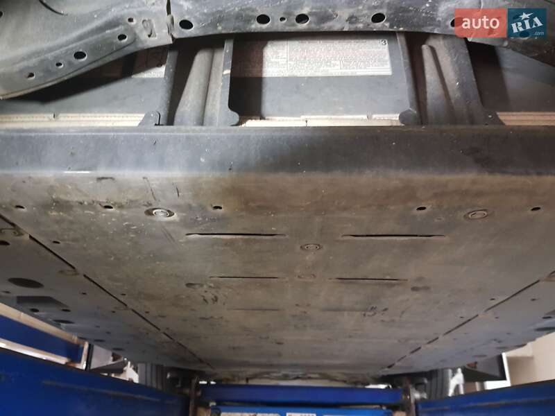 Позашляховик / Кросовер Toyota C-HR EV 2020 в Кропивницькому фото 12 Позашляховик / Кросовер Toyota C-HR EV 2020 в Кропивницькому