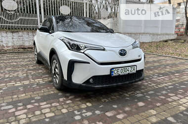 Позашляховик / Кросовер Toyota C-HR EV 2022 в Чернівцях