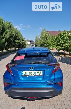 Позашляховик / Кросовер Toyota C-HR EV 2020 в Одесі