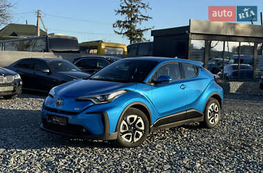 Внедорожник / Кроссовер Toyota C-HR EV 2020 в Бродах