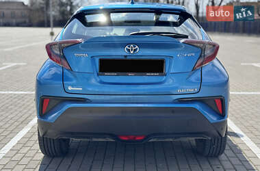 Внедорожник / Кроссовер Toyota C-HR EV 2020 в 