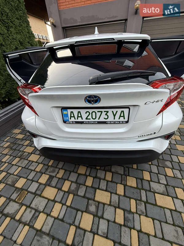 Позашляховик / Кросовер Toyota C-HR EV 2021 в Києві фото 3 Позашляховик / Кросовер Toyota C-HR EV 2021 в Києві