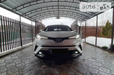 Внедорожник / Кроссовер Toyota C-HR 2018 в Доброполье