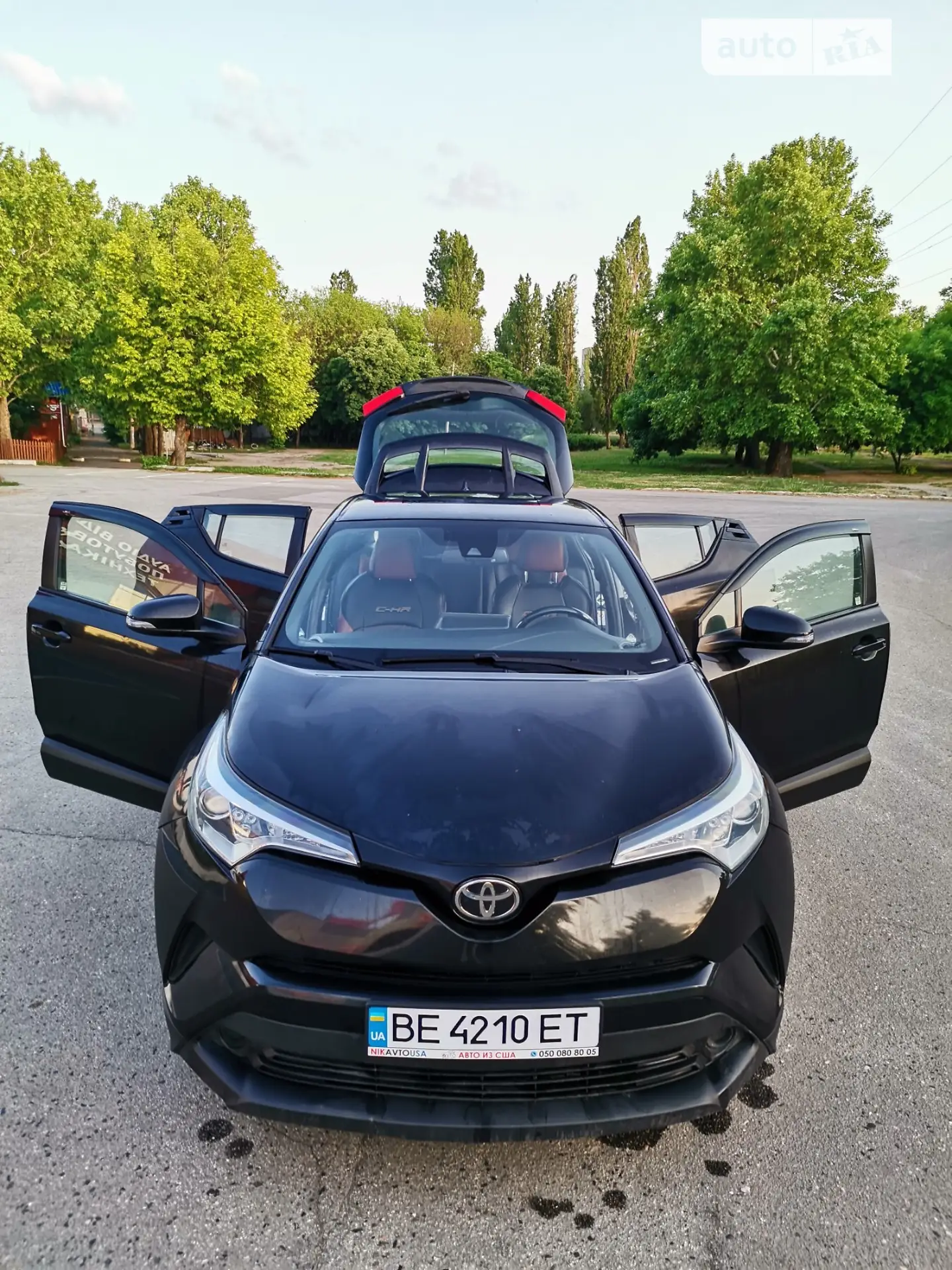 2017 Toyota C-HR - мініатюра 2