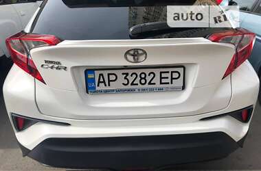 Внедорожник / Кроссовер Toyota C-HR 2019 в Броварах