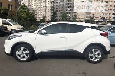 Позашляховик / Кросовер Toyota C-HR 2019 в Броварах