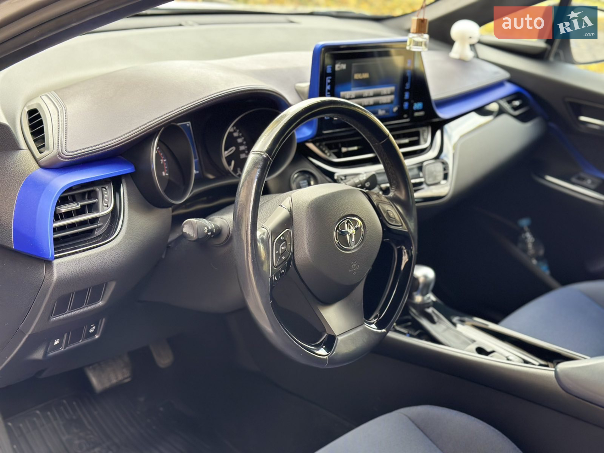 2016 Toyota C-HR - мініатюра 50