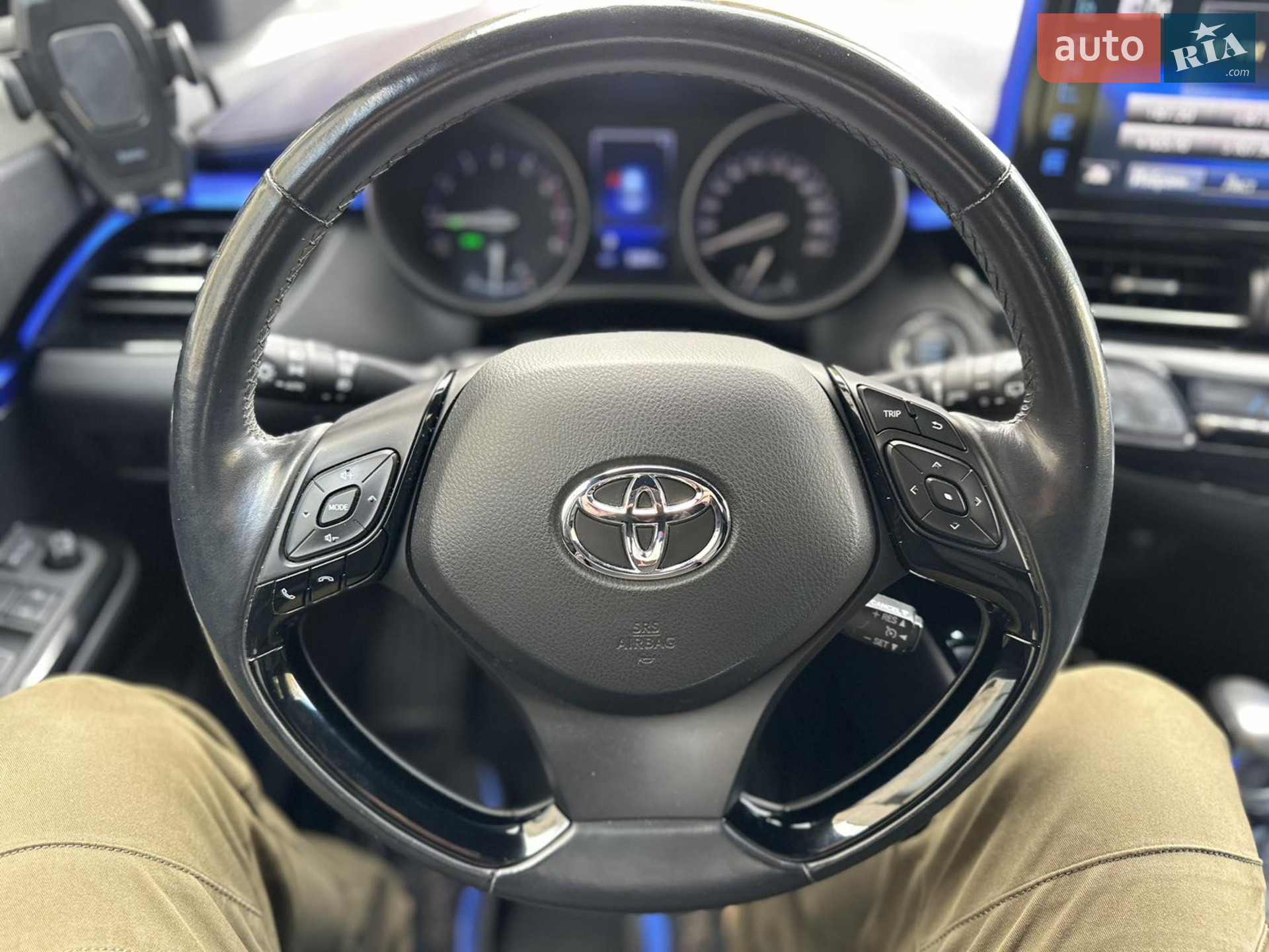2016 Toyota C-HR - мініатюра 42