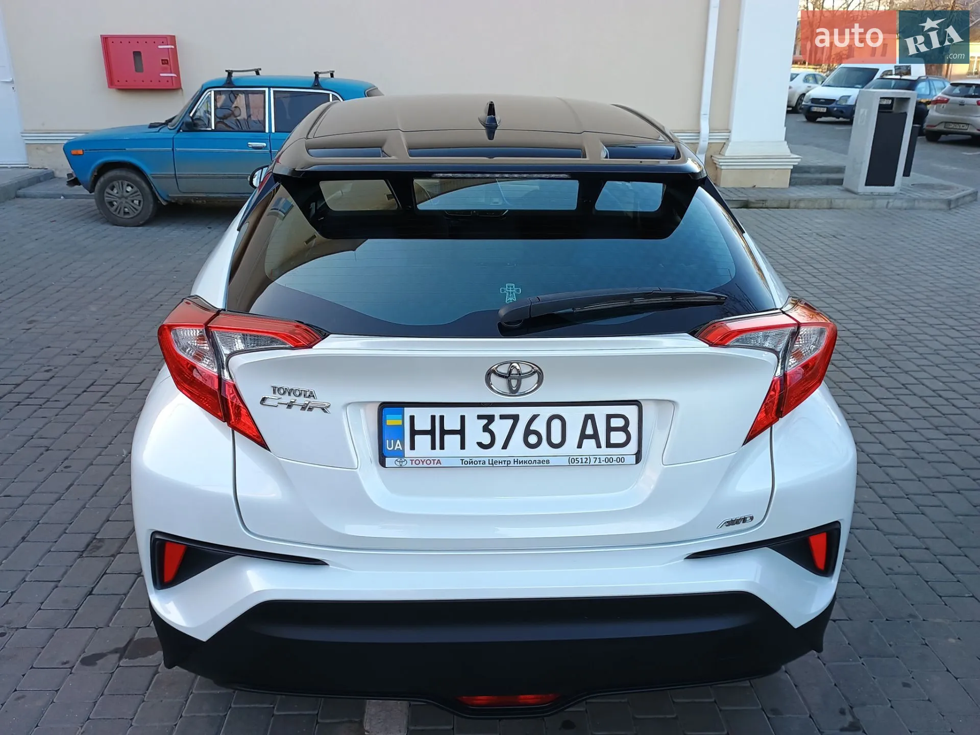 2016 Toyota C-HR - мініатюра 8