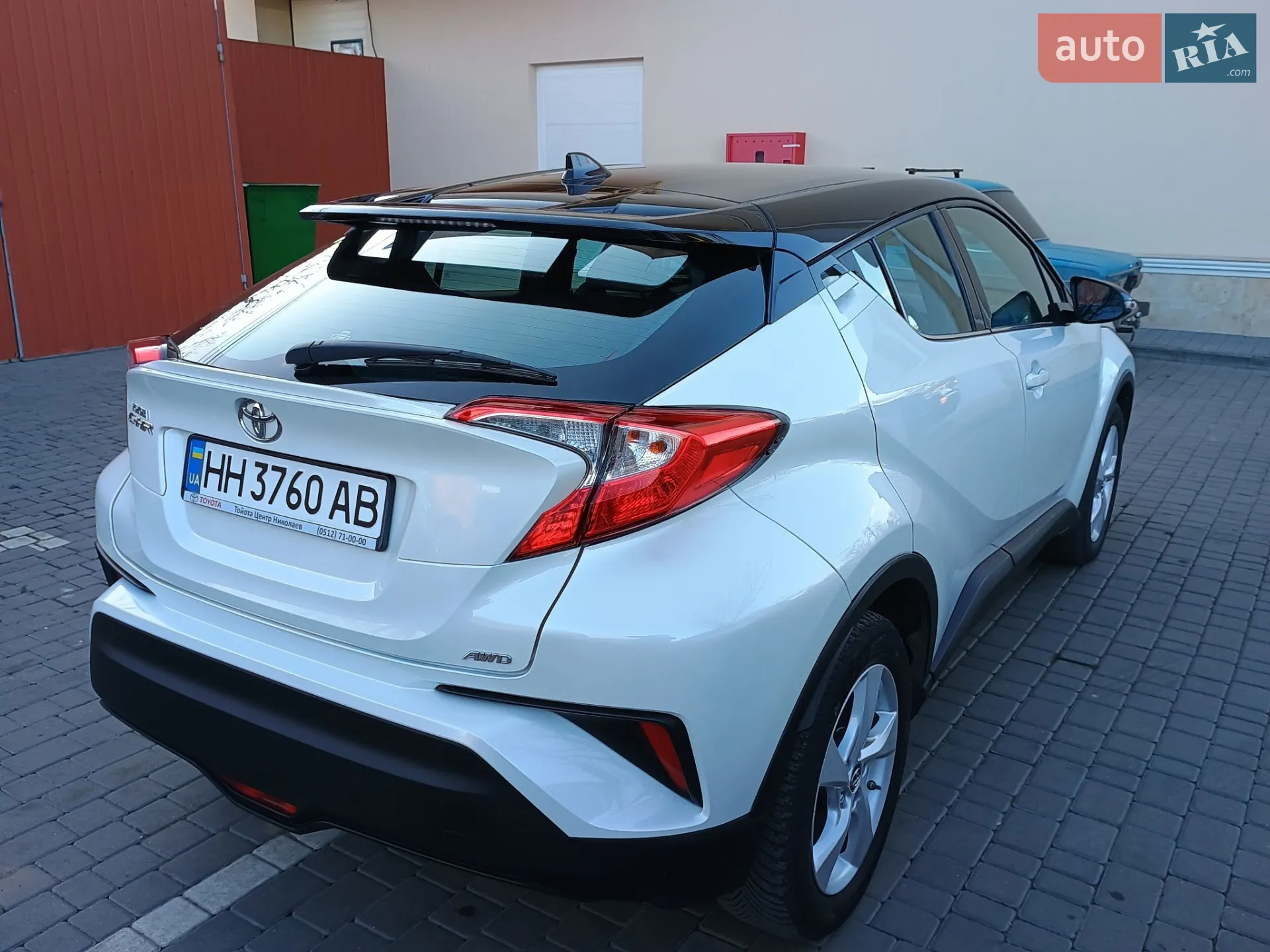 2016 Toyota C-HR - мініатюра 11