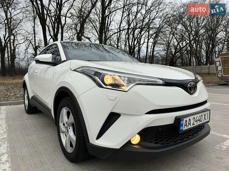 Toyota C-HR 2019