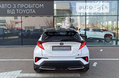 Позашляховик / Кросовер Toyota C-HR 2021 в Києві