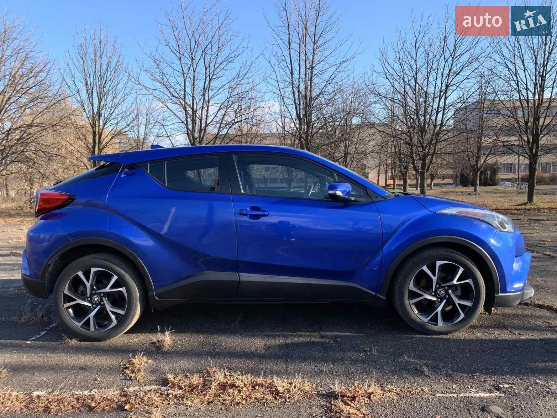2017 Toyota C-HR - мініатюра 3