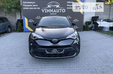 Позашляховик / Кросовер Toyota C-HR 2022 в Вінниці