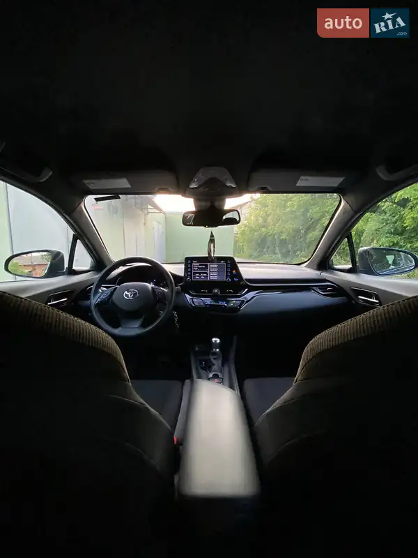 Toyota C-HR 2019 VIN NMTKHMBX3KR090164 фото оголошення 13 з 63