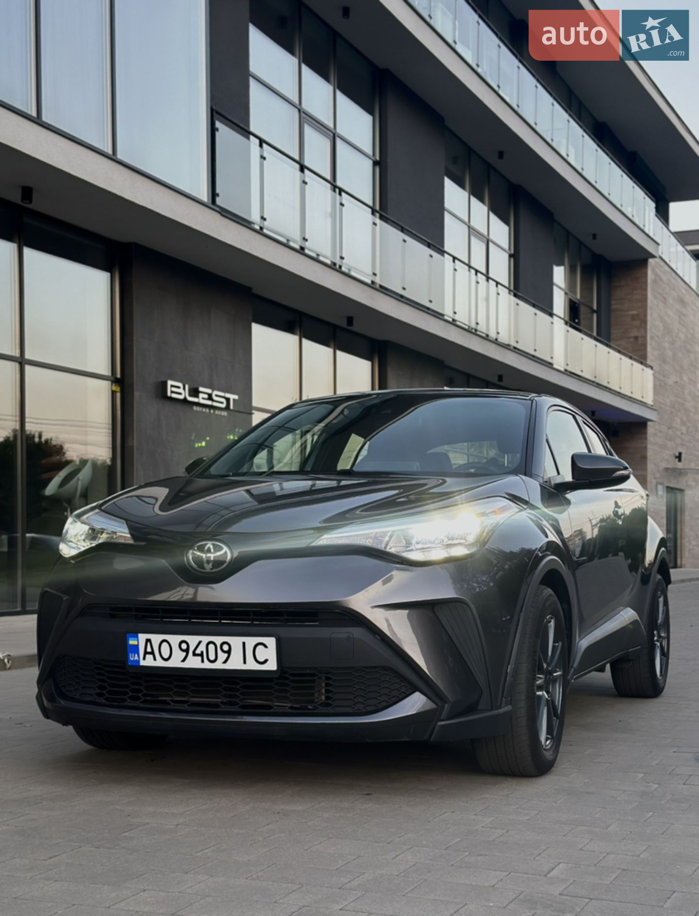 2019 Toyota C-HR - фото 1