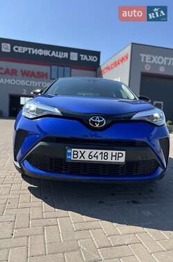 Позашляховик / Кросовер Toyota C-HR 2019 в Києві