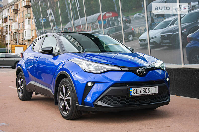 Позашляховик / Кросовер Toyota C-HR 2020 в Києві