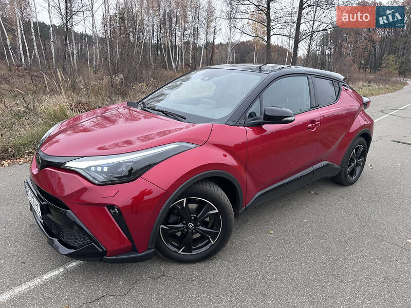 Внедорожник / Кроссовер Toyota C-HR 2022 в Киеве