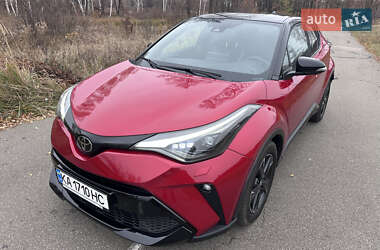 Внедорожник / Кроссовер Toyota C-HR 2022 в Киеве