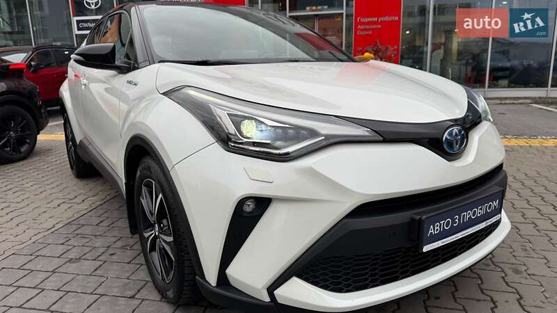 Внедорожник / Кроссовер Toyota C-HR 2020 в Ивано-Франковске