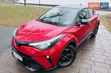 Позашляховик / Кросовер Toyota C-HR 2022 в Києві