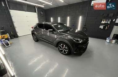Позашляховик / Кросовер Toyota C-HR 2019 в Полтаві