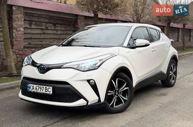 Позашляховик / Кросовер Toyota C-HR 2020 в Києві