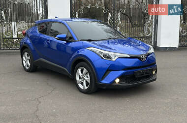 Позашляховик / Кросовер Toyota C-HR 2016 в Миколаєві