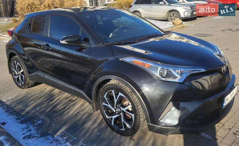 Toyota C-HR 2017