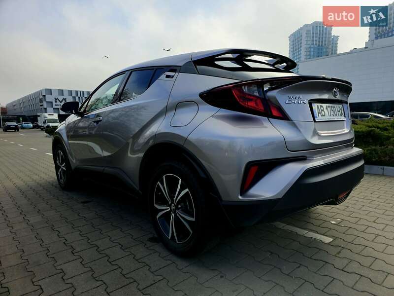 Позашляховик / Кросовер Toyota C-HR 2020 в Одесі