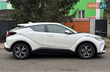 Позашляховик / Кросовер Toyota C-HR 2020 в Києві