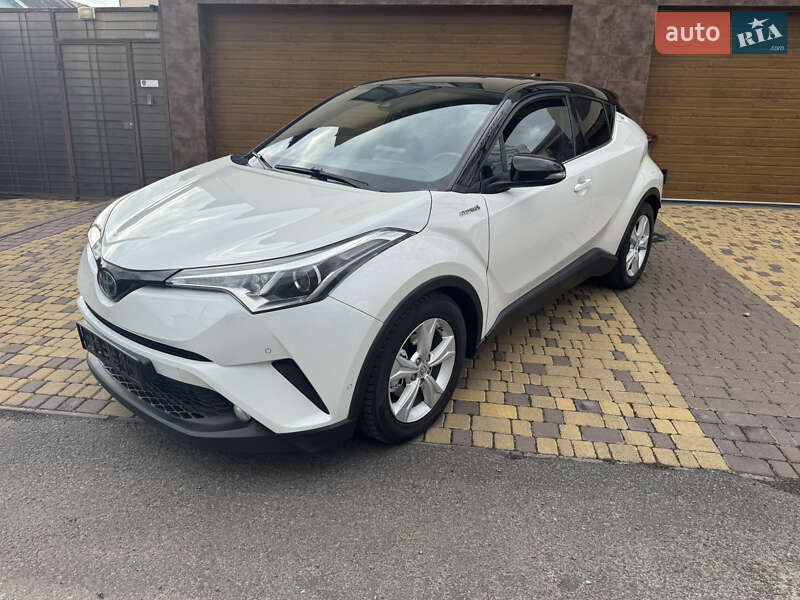 Позашляховик / Кросовер Toyota C-HR 2018 в Одесі
