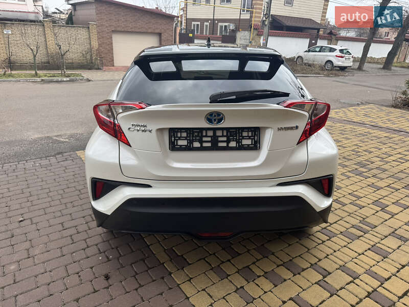 Позашляховик / Кросовер Toyota C-HR 2018 в Одесі