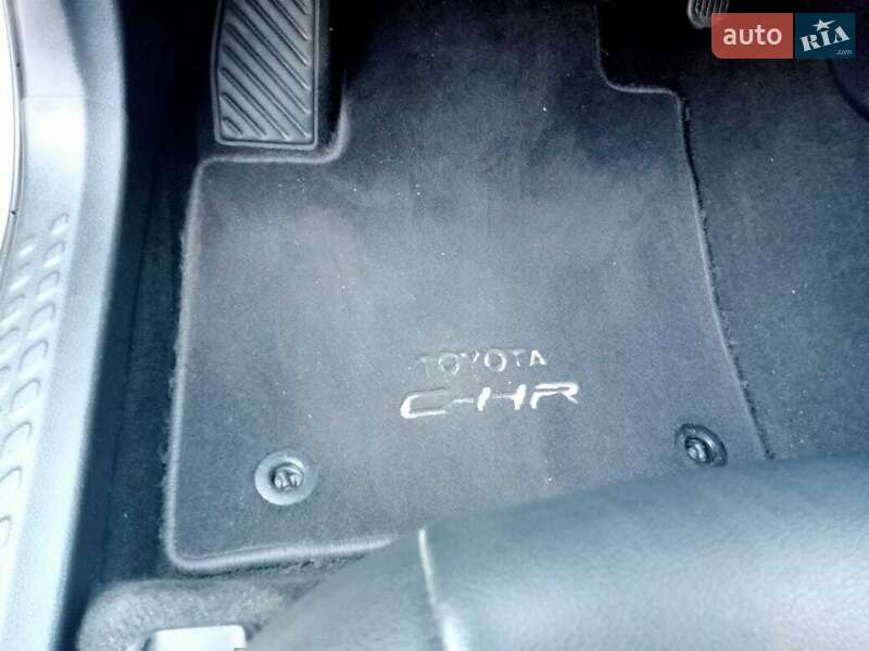 Позашляховик / Кросовер Toyota C-HR 2019 в Одесі