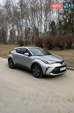 Позашляховик / Кросовер Toyota C-HR 2022 в Тернополі