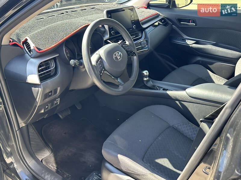 Позашляховик / Кросовер Toyota C-HR 2020 в Виноградові фото 12 Позашляховик / Кросовер Toyota C-HR 2020 в Виноградові