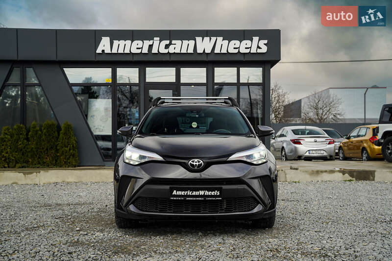 Внедорожник / Кроссовер Toyota C-HR 2019 в Черновцах