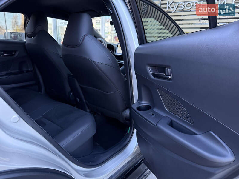 Позашляховик / Кросовер Toyota C-HR 2023 в Одесі фото 26 Позашляховик / Кросовер Toyota C-HR 2023 в Одесі