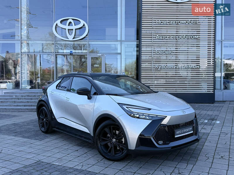 Toyota C-HR 2023