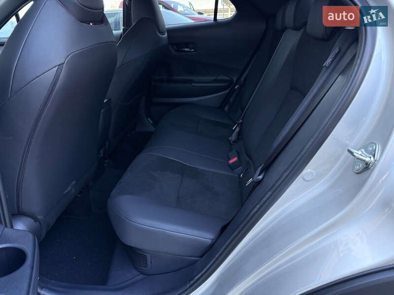 Позашляховик / Кросовер Toyota C-HR 2023 в Одесі фото 25 Позашляховик / Кросовер Toyota C-HR 2023 в Одесі