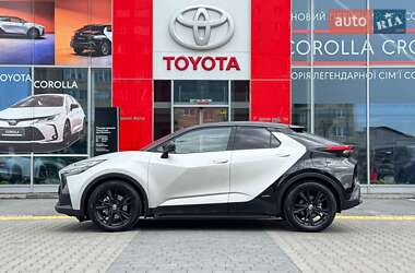 Внедорожник / Кроссовер Toyota C-HR 2023 в 