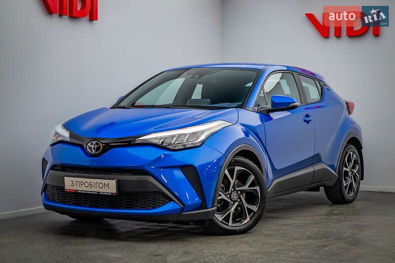 Внедорожник / Кроссовер Toyota C-HR 2020 в Киеве
