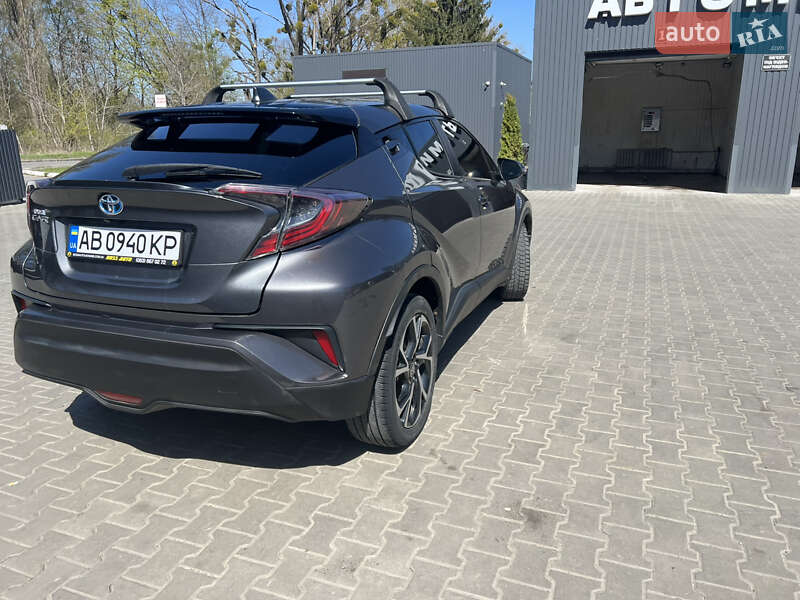 Toyota C-HR 2020 Toyota C-HR 2020
