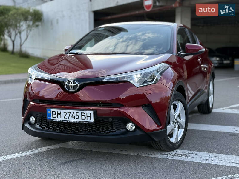 Позашляховик / Кросовер Toyota C-HR 2016 в 
